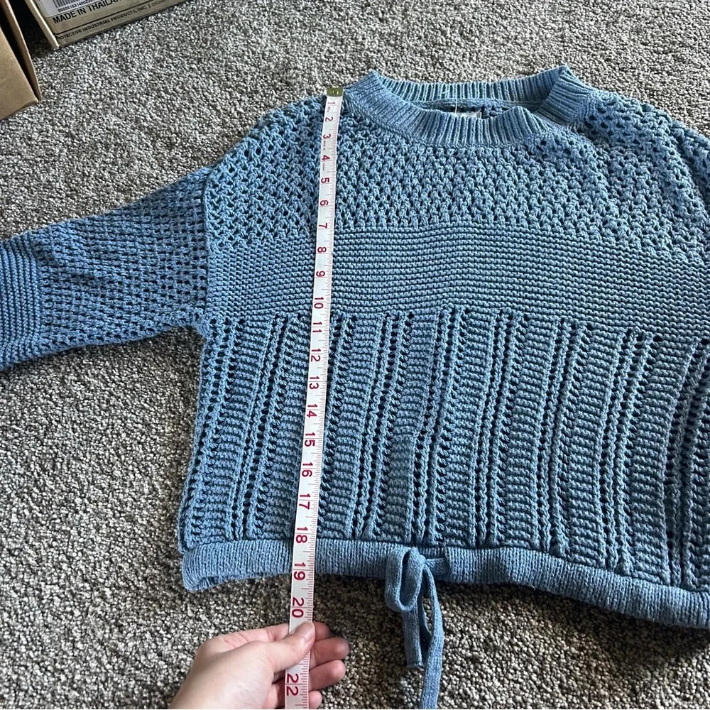 [American Eagle] Knit Cropped Blue Sweater w Balloon Sleeves